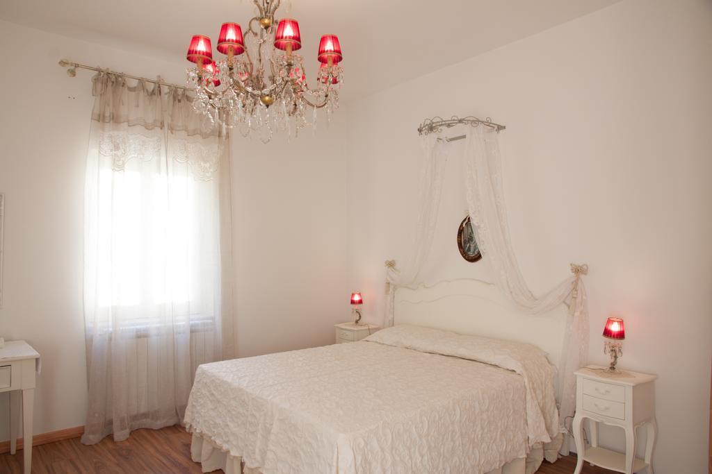 チェファル A Casa Della Nonna Bed & Breakfast エクステリア 写真