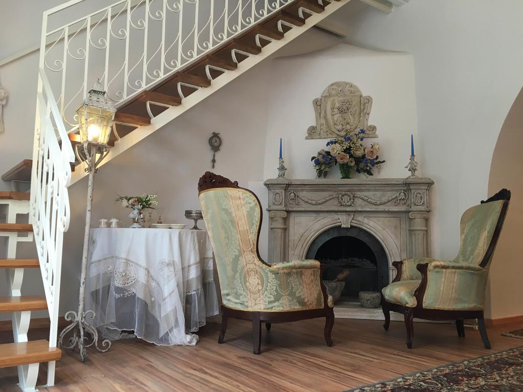 チェファル A Casa Della Nonna Bed & Breakfast エクステリア 写真