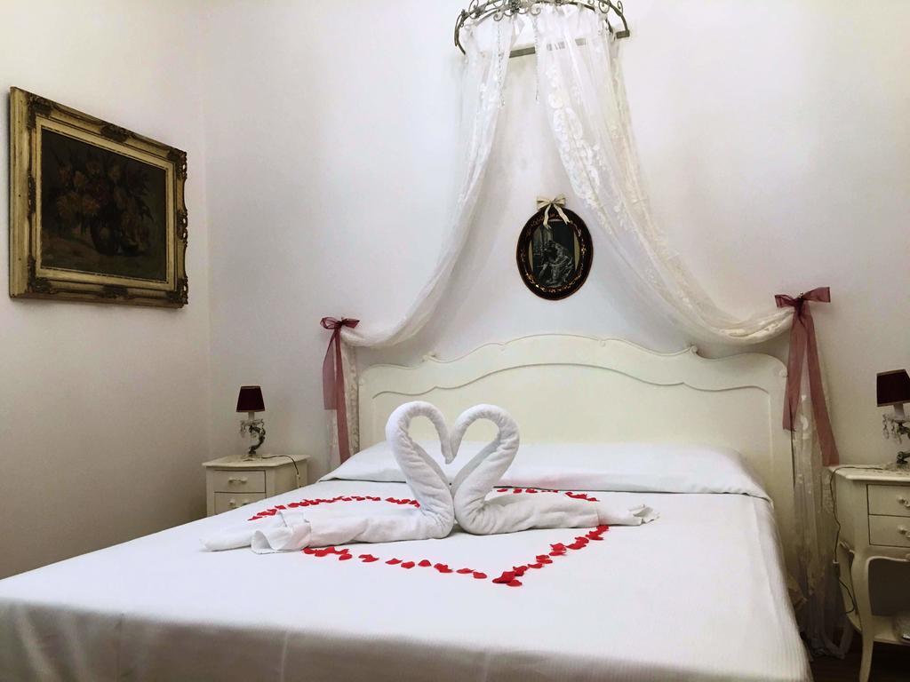 チェファル A Casa Della Nonna Bed & Breakfast エクステリア 写真